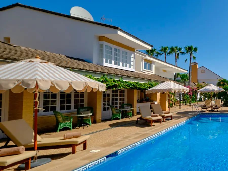 La Moraleja, The Quiet Hotel